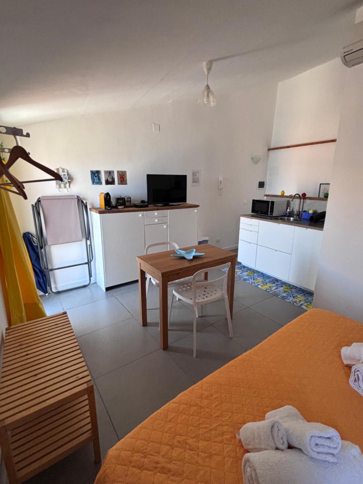 Appartement Chez Julie à Cefalù Extérieur photo